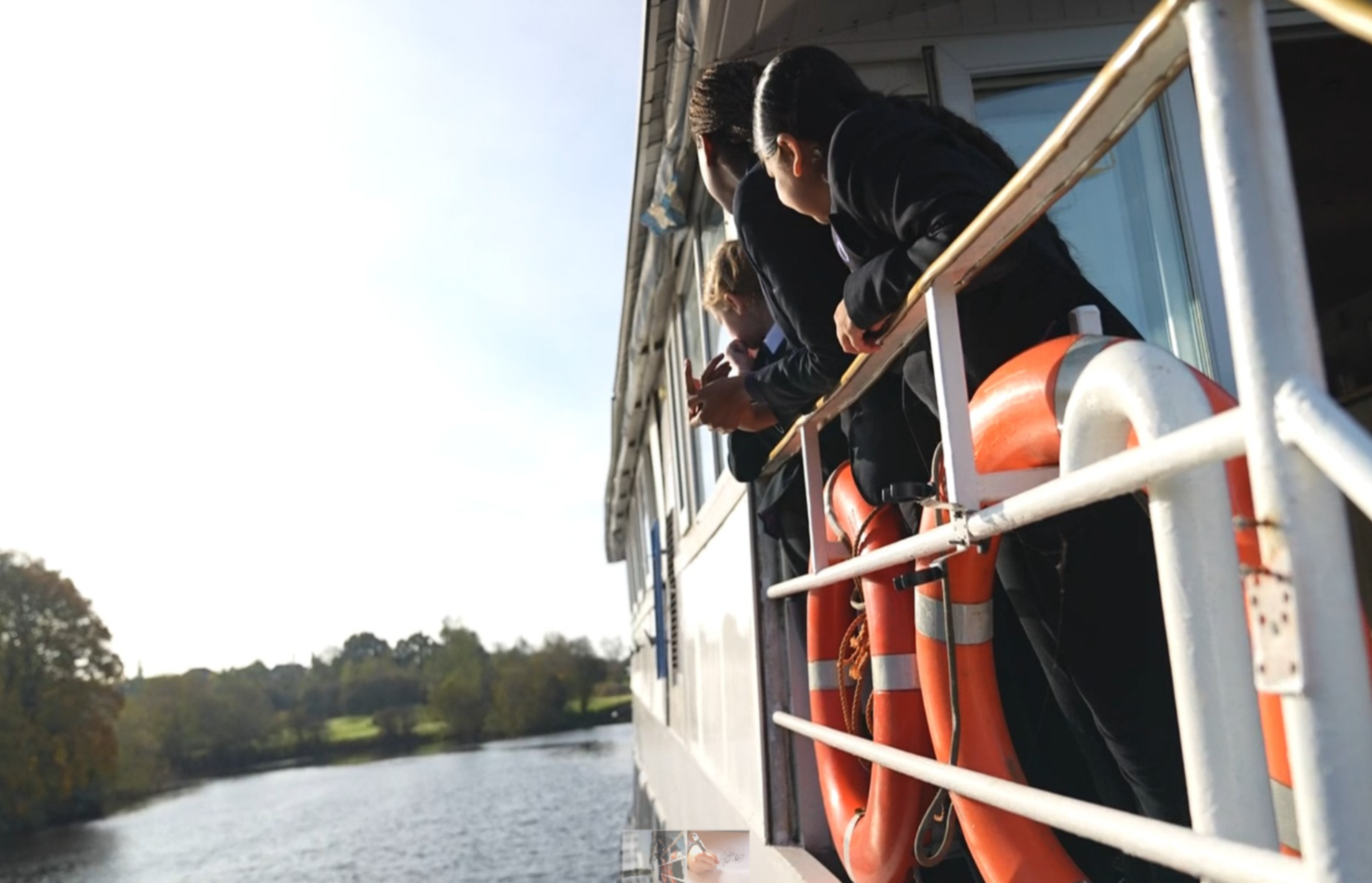 Thames Festival Trust with Bloominart, Carmen Marcus and Scott Akoz